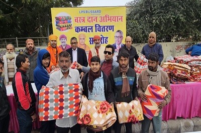 LPS Bossard, UPS & BP Jain Centre Host Blanket Distribution (Vastradaan Abhiyan) Drive in Rohtak by Rajesh Jain, MD, LPS Bossard India